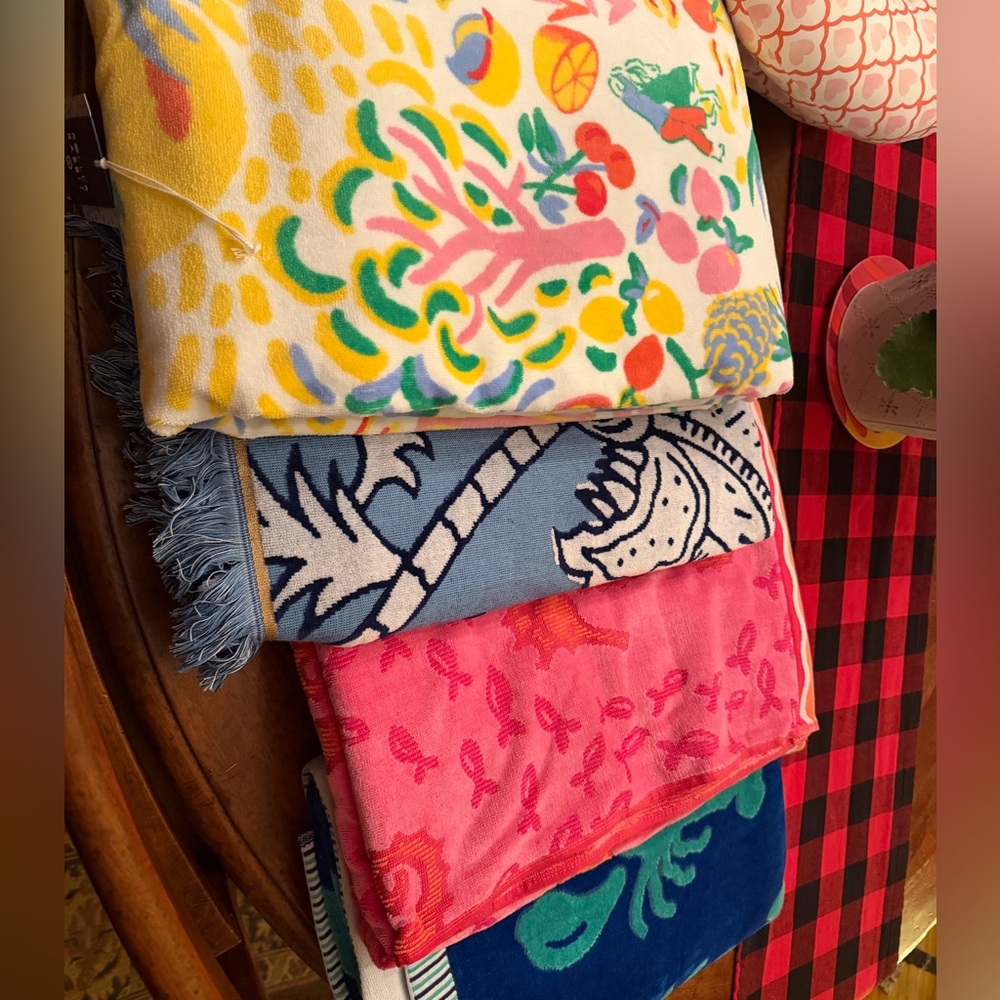 Roller rabbit x target towels. Sold separate just comment and let me know!